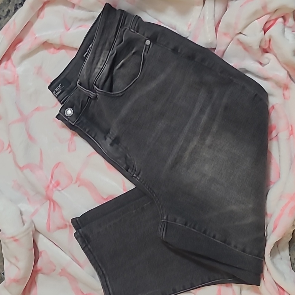 Judy Blue Dark Gray Skinny Fit Capri Jeans